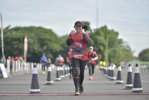 BIB: 0065
                            <button type="button" onclick="openModal(4936869)" class="btn btn-primary btn-sm float-right btn-popup" data-toggle="modal" data-target=".modal-high-quality">
                        <i class="fas fa-shopping-cart"></i> Add to Cart
                    </button>
                                            <button type="button" onclick="isThisMe(4936869, true)" class="btn btn-success btn-sm float-right btn-popup btn-isme hidden" data-toggle="tooltip" data-placement="bottom" title="นี่คือรูปของคุณใช่ไหม คลิกที่นี่เพื่อเอาเข้าอัลบั้ม">
                        <i class="fas fa-plus"></i> Add to album
                    </button>
                    <button type="button" onclick="isThisMe(4936869, false)" class="btn btn-warning btn-sm float-right btn-popup btn-isnotme hidden">
                        <i class="fas fa-ban"></i> Remove from album
                    </button>